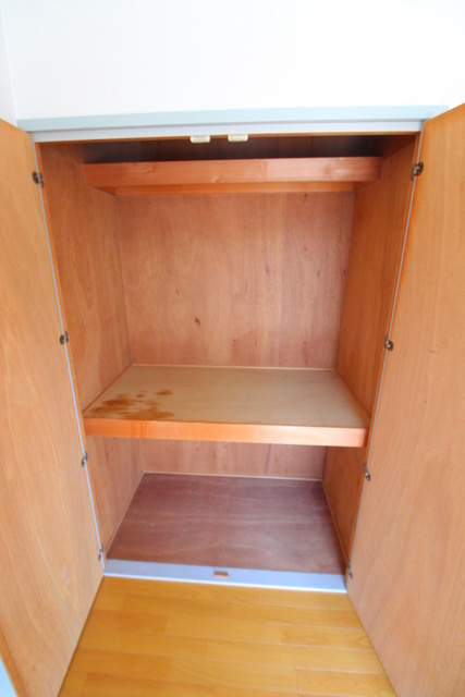 ピットイン稲葉の収納