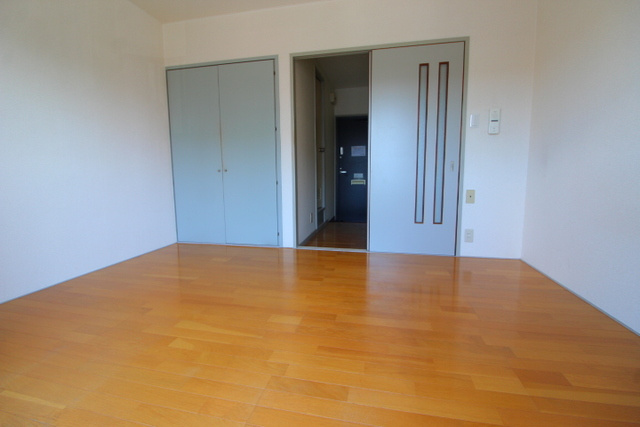 ピットイン稲葉の寝室