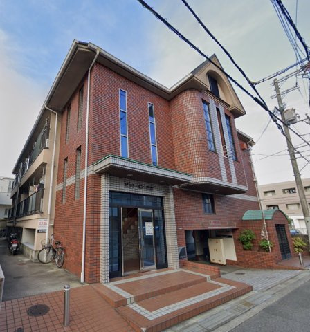 ピットイン稲葉の外観