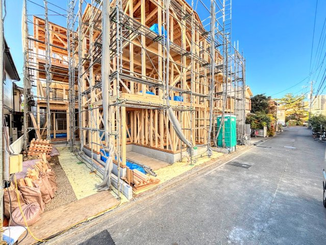 栄区桂町　新築戸建ての外観|◆住宅ローンのご相談や周辺環境のご案内も含め、ローンに詳しい、地元に詳しいスタッフがお出迎えさせていただきます。お気軽にご相談ください。
