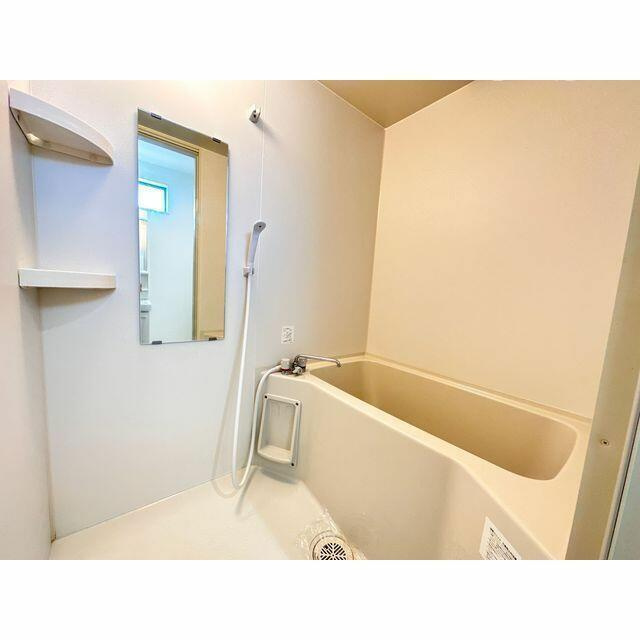 コンフォルトの浴室|落ち着いた空間のお風呂です