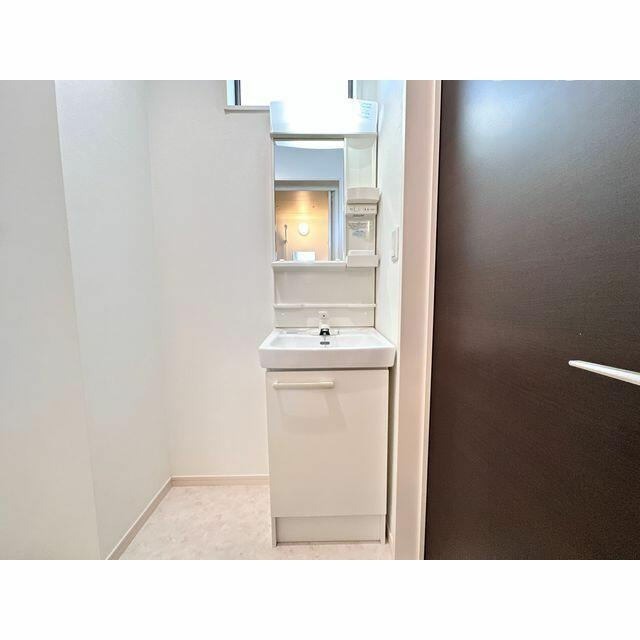 コンフォルトの独立洗面台|独立洗面化粧台が付いています