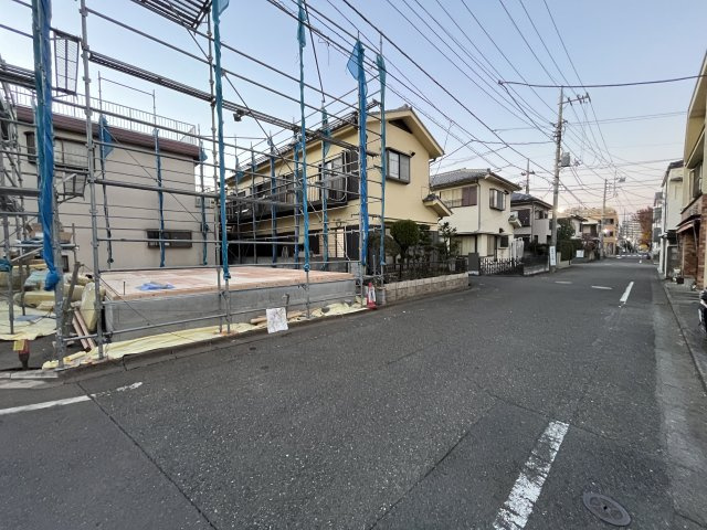 祝　成約済み　八王子市　上野町　新築戸建て　１期の前面道路含む現地写真|～仲介手数料無料☆八王子ひなた不動産～八王子市上野町　新築戸建て
