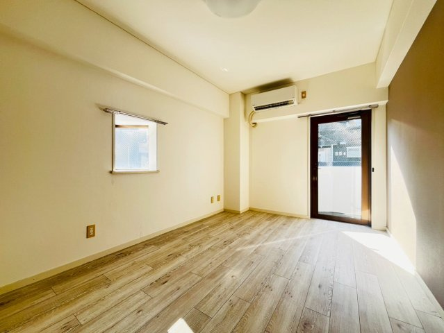 伊川谷マンションの居間・リビング