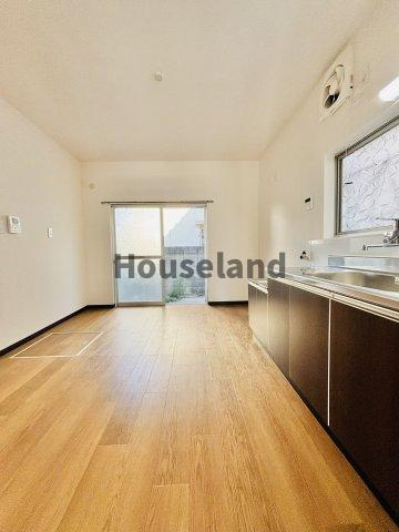 榎原戸建の居間・リビング