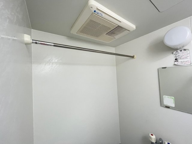 レオパレスエスポワールＵの浴室|浴室乾燥機