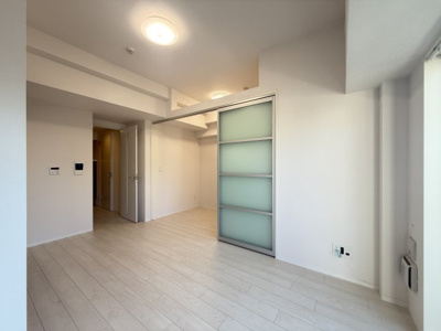 【居間・リビング】 | Krystal Fimeth 2番館