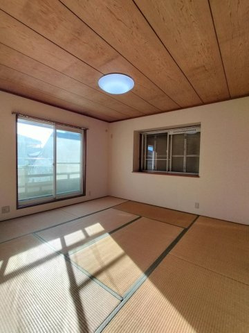 星和台2丁目貸家の和室