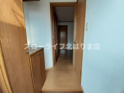 【玄関】 | クインシィー８