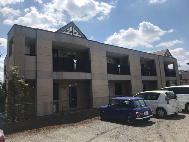 サンチェリーフィールドの駐車場