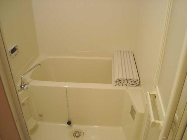 サンチェリーフィールドの浴室|バス