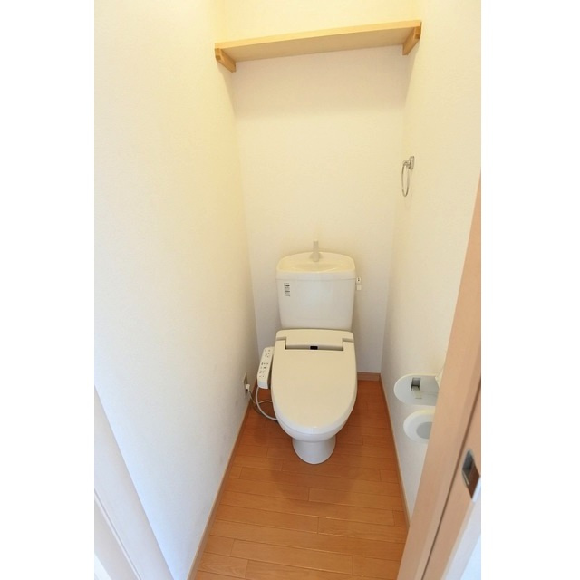 春日ホワイトコーポⅡのトイレ