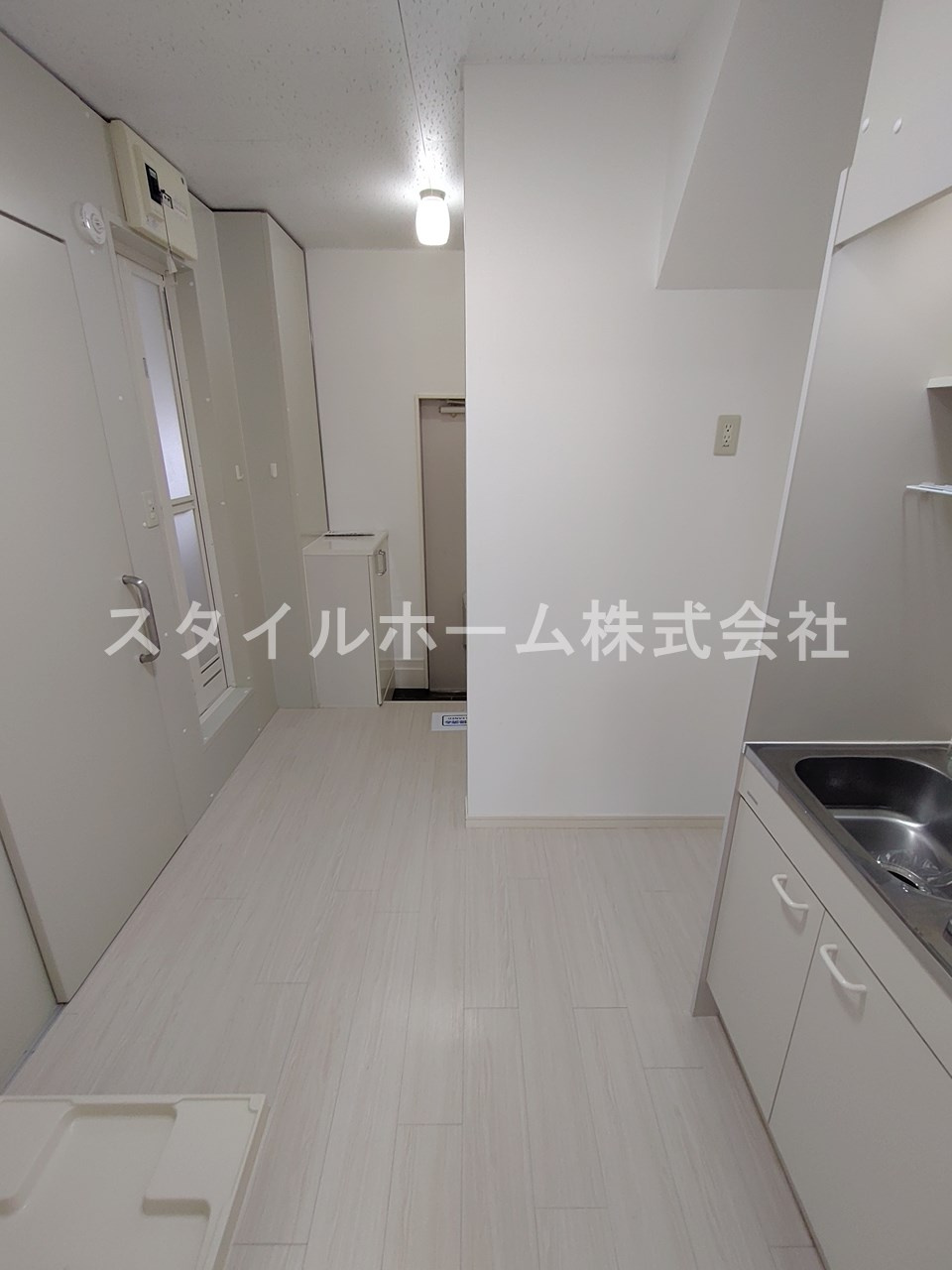 ミューズイン平尾の内装|同建物内別部屋の写真です。