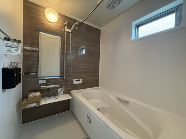 寝屋川市太秦東が丘新築戸建ての浴室