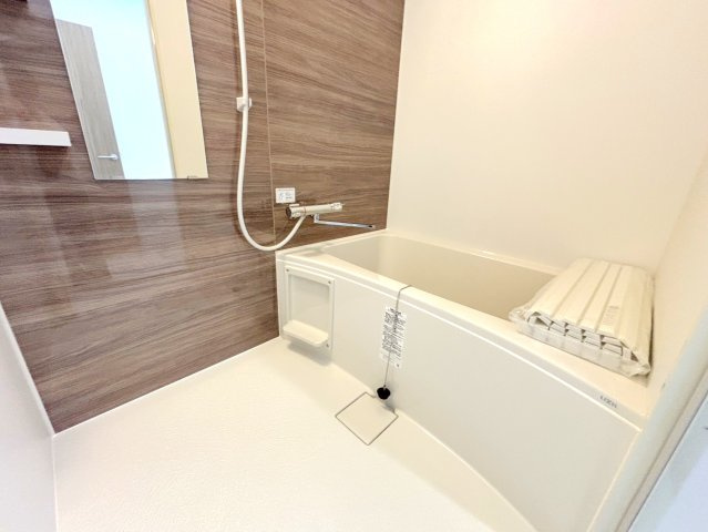 レジデンシャル坂町横浜中央の居間・リビング