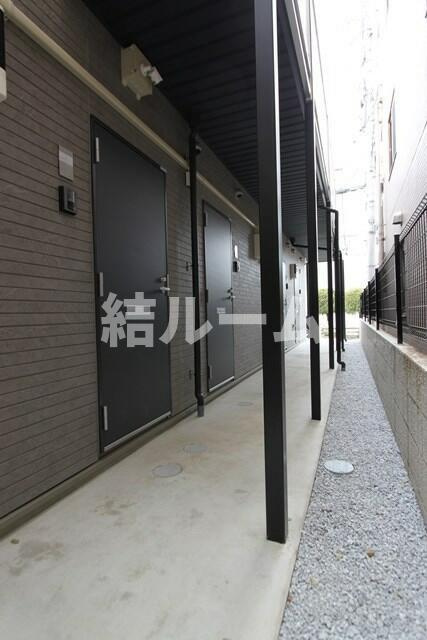 板橋区泉町のアパートのロビー