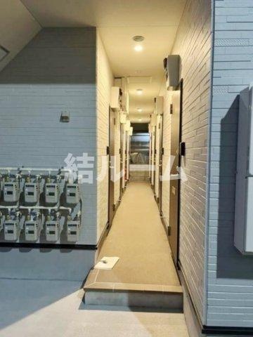 板橋区仲町のアパートのエントランス