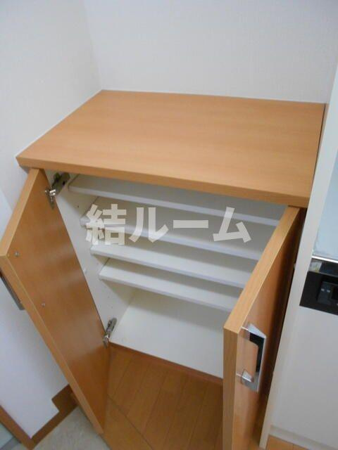 文京区大塚３丁目の賃貸マンションの収納