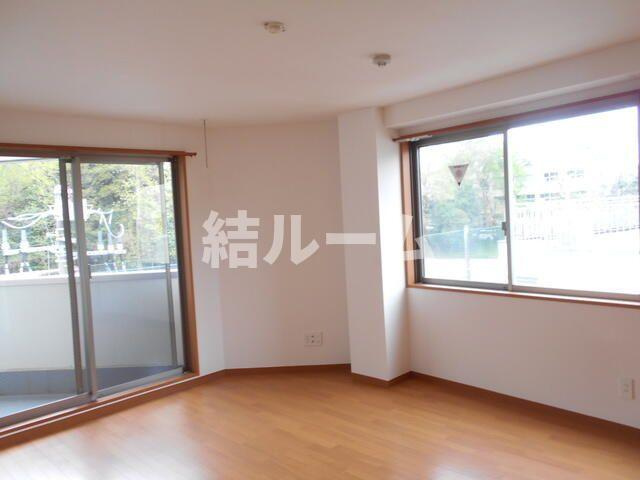 文京区大塚３丁目の賃貸マンションの居間・リビング