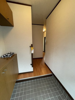 【玄関】 | ユーアイハウス | 別のお部屋の写真です