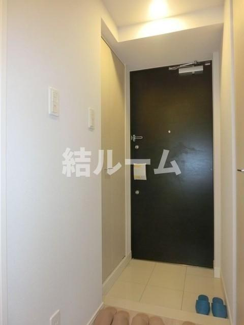 豊島区南池袋１丁目の賃貸マンションの玄関