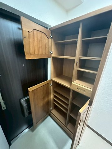 レック西長堀マンションの収納