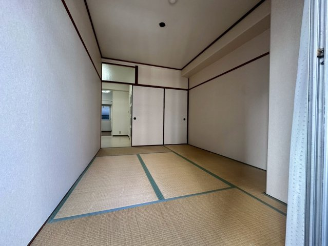 レック西長堀マンションの和室