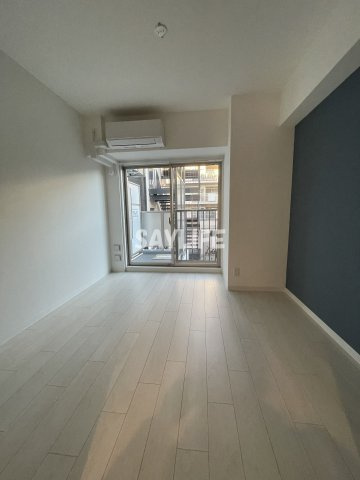 エグゼ大阪CITYルーエの居間・リビング