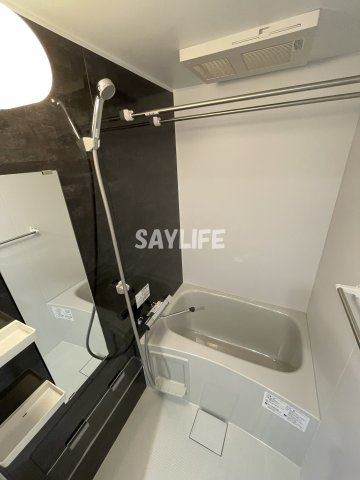 エグゼ大阪CITYルーエの浴室