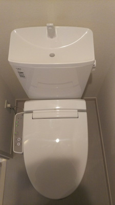 【トイレ】 | リブリスカイブルーライズ