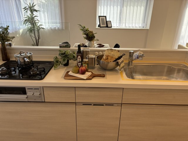 ウィライブ宮前平のキッチン|小物は実際には含まれません