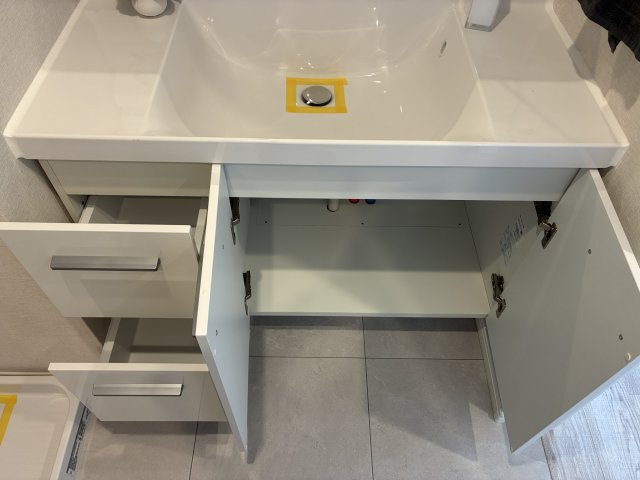 ウィライブ宮前平の独立洗面台|収納：下