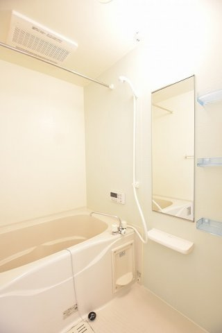 シェーネ・プラシードⅡの浴室