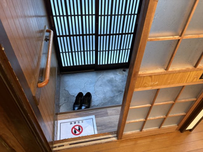 【玄関】 | 梅原貸家