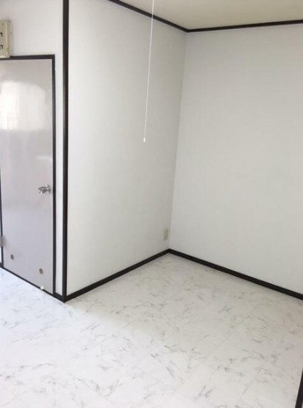 フォーブル上荻の寝室