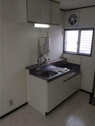 フォーブル上荻のキッチン