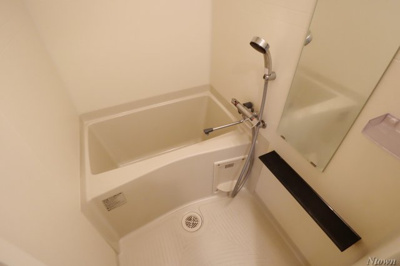 【浴室】 | プレサンス新栄リベラ | 落ち着いた空間のお風呂です