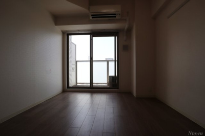 【居間・リビング】 | プレサンス新栄リベラ | ゆったり過ごせる居間です