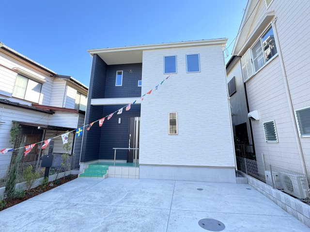 松戸市根木内新築戸建の外観|完成済み内覧可能です！！