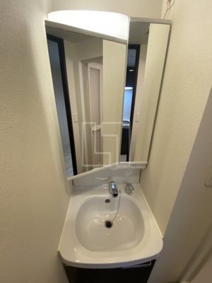 【洗面所】 | Lala place難波ガルテン（ララプレイス難波ガルテン） | Lala place難波ガルテン　洗面脱衣所