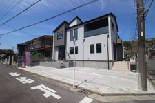 鴨居3丁目3期新築一戸建ての画像