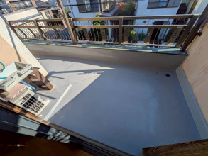 【バルコニー】