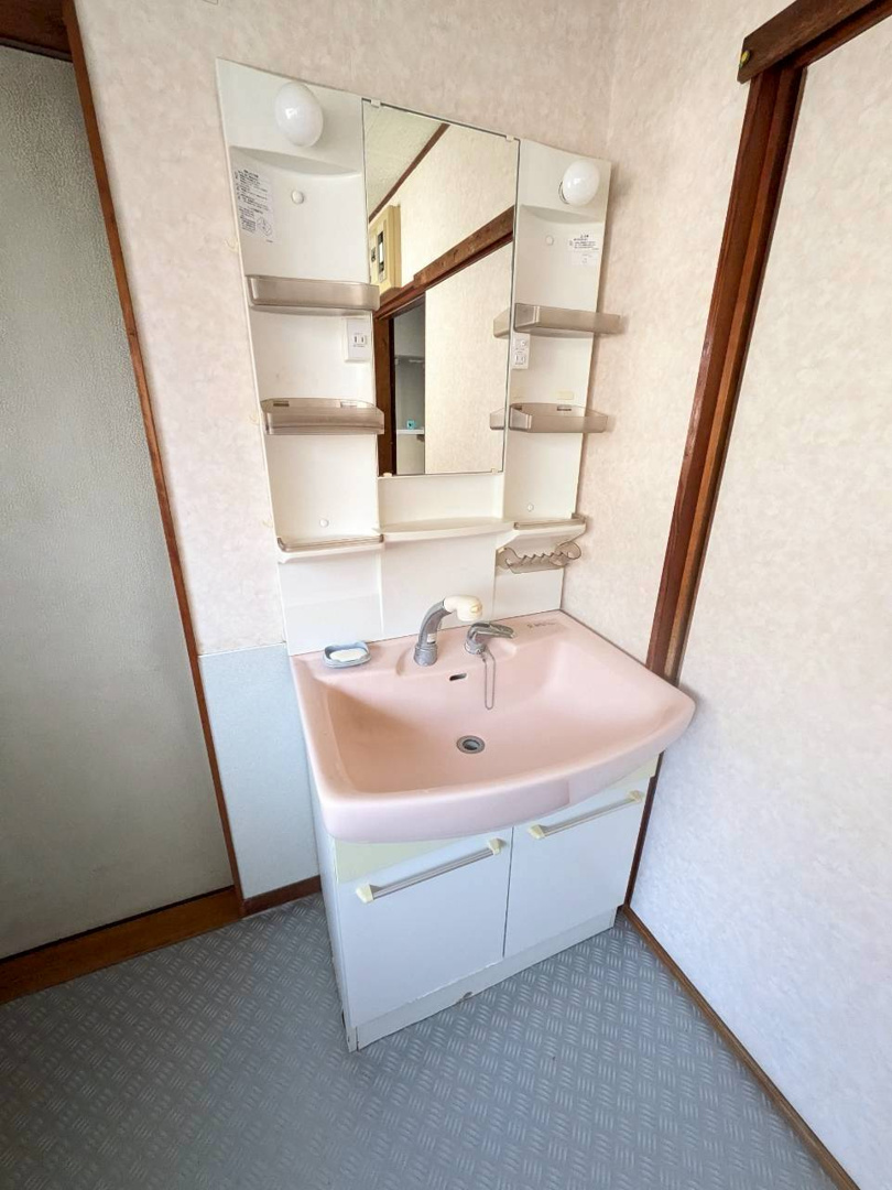 【独立洗面台】