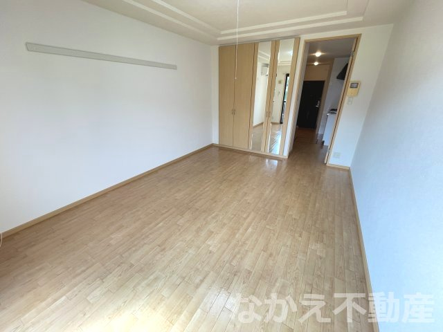 【居間・リビング】 | ゆったりとした居間です