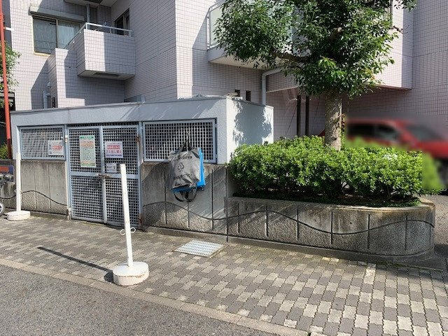 コスモ守山5番館