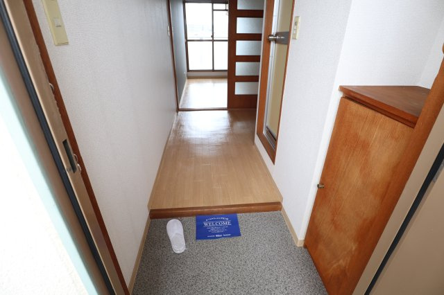 ハイツ大野の玄関