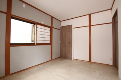 【洋室】 | 山中田町1丁目貸家