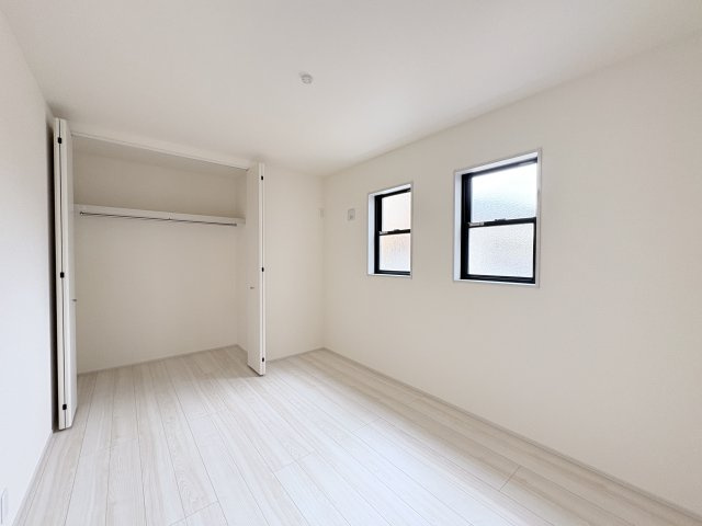 【洋室】 | 熊谷市末広第5  LiveleGarden.s　新築戸建　全2棟　1号棟