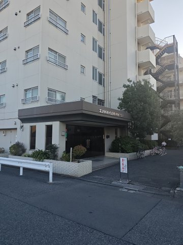エンゼルハイムリバーサイド墨田のエントランス