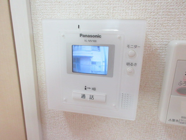 エル・シャルマンのセキュリティ|あると安心ＴＶモニタ付インタホン